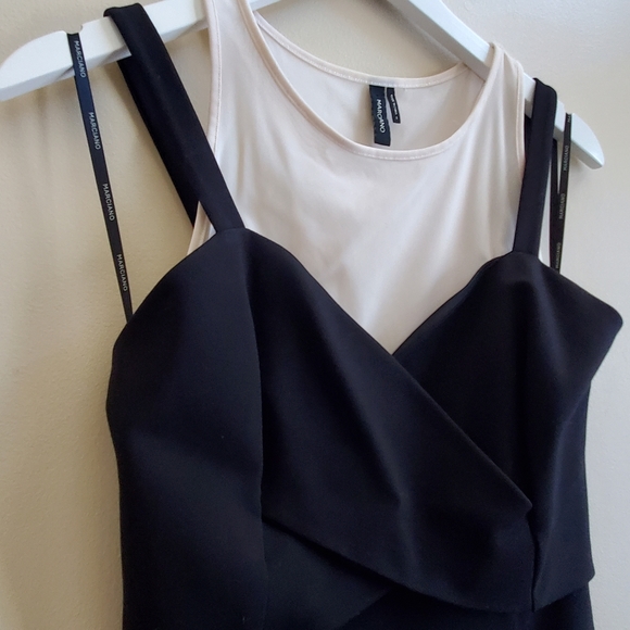 Marciano Black and White Fitted Dress,  Small Size - Picture 4 of 13